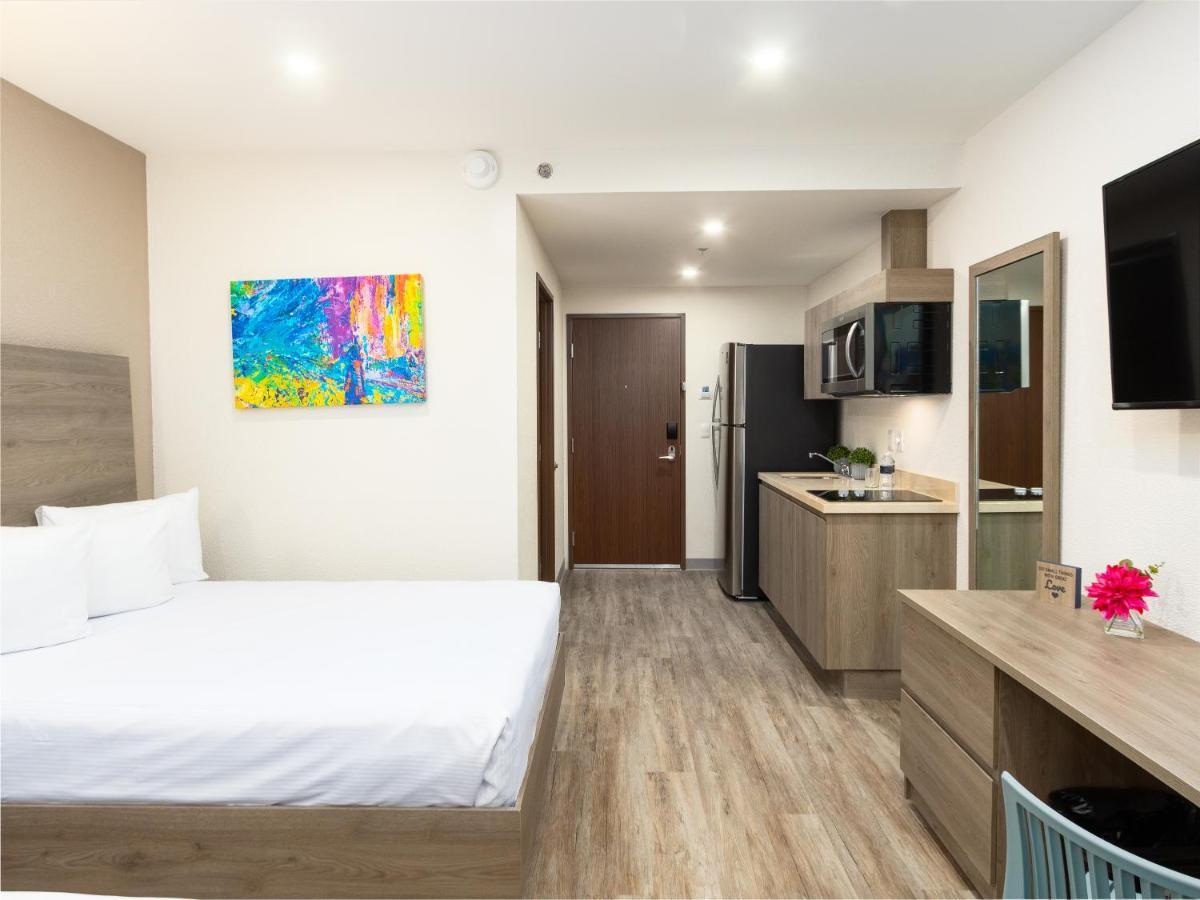 Hotel Mesaluna Short & Long Stay 시우다드 후아레스 외부 사진